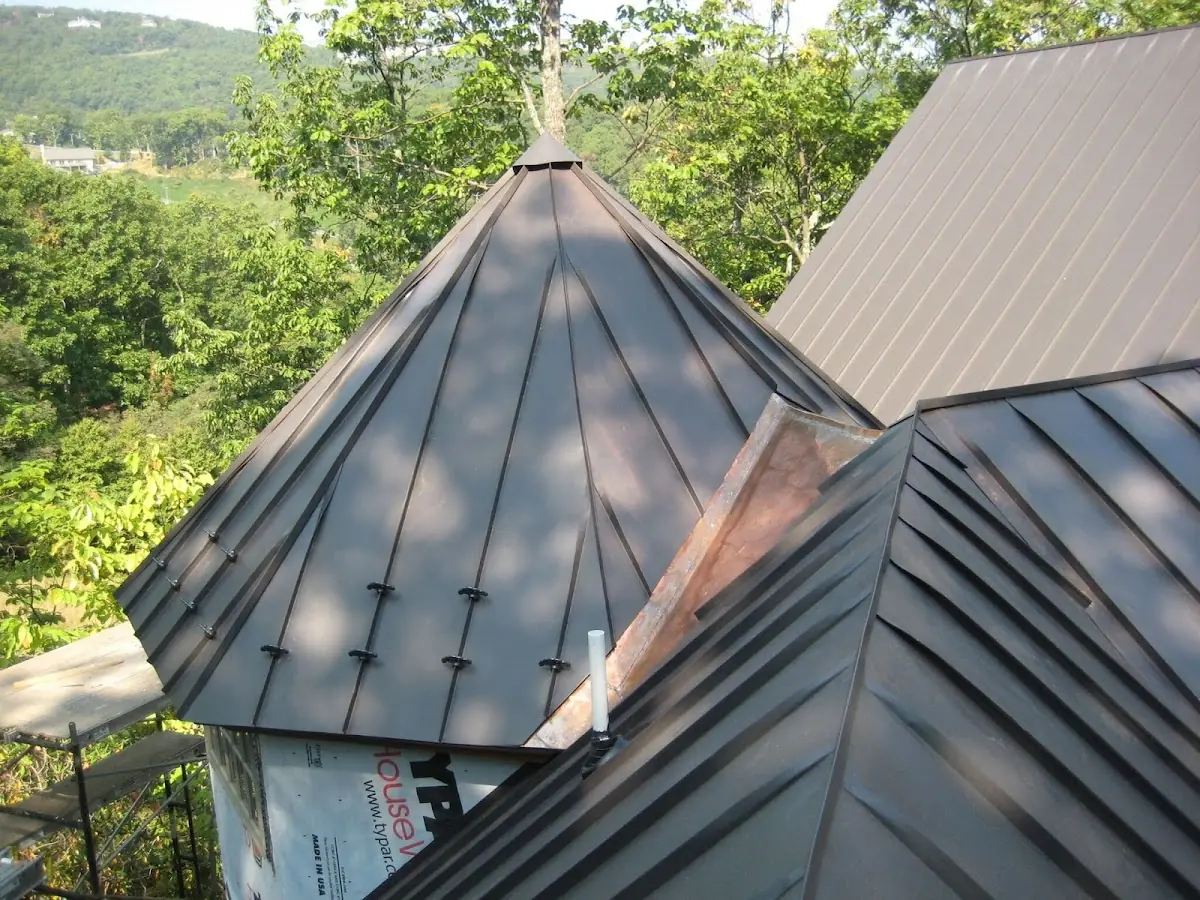 Professional Shingle Replacement & Repair by Craftsman Roofing in Chase